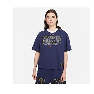 Nike womens boxy t shirt